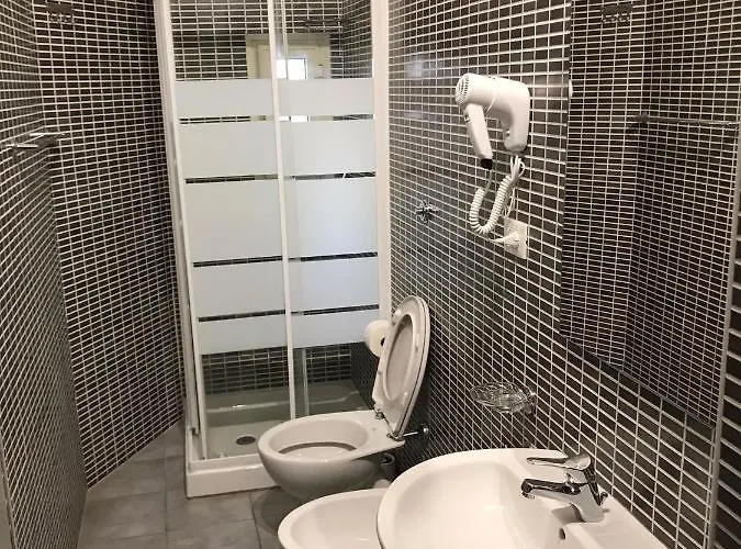 Magenta Apartment